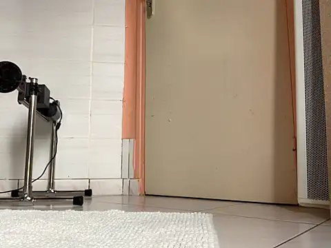 Just2Try online show from 17, 12, 2025