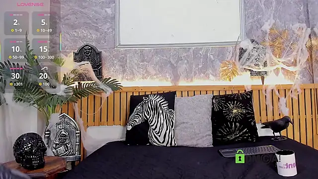 princequinn  online show from 11, 10, 2025