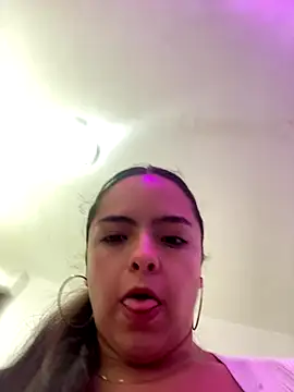 EmilyHarperr online show from 4, 10, 2025