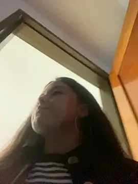 EmilyHarperr online show from 8, 10, 2025