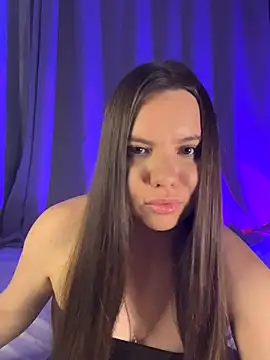 Chloe loo online show from 20, 9, 2025