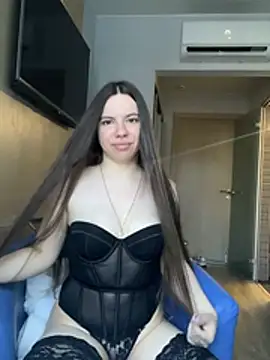 Chloe loo online show from 12, 7, 2026