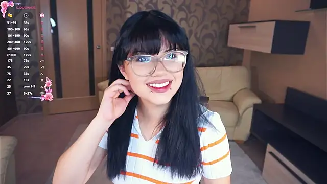 VerniceEngelking online show from 17, 9, 2025