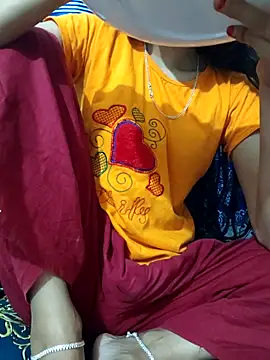 maya-Couple19 online show from 18, 11, 2025