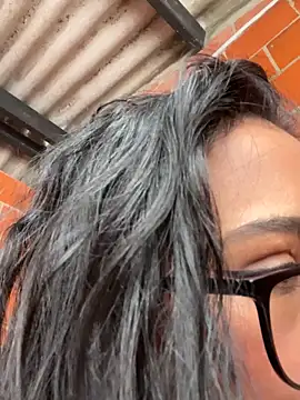 Snapshot of Emma__cumlovee chatting on 21, 10, 2025 Emma cumlovee online show from 21, 10, 2025