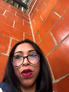 Snapshot of Emma__cumlovee chatting on 21, 11, 2025 Emma cumlovee online show from 21, 11, 2025