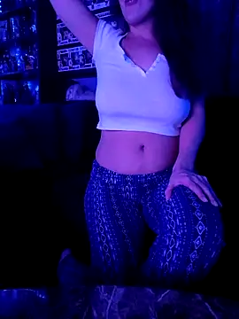 Jeannie 69 andahalf online show from 15, 11, 2025