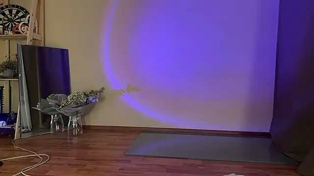 jennifersboooty online show from 6, 10, 2025