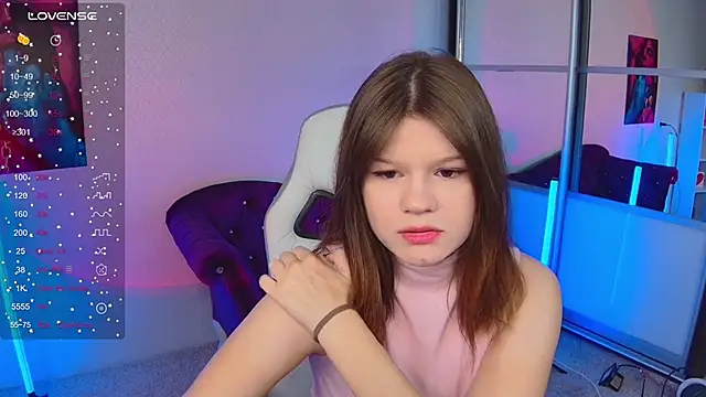 Snapshot of Lunamytrend chatting on 31, 10, 2025 Lunamytrend online show from 31, 10, 2025