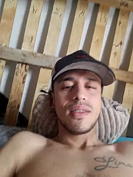 Santi2323xxX online show from 13, 3, 2026