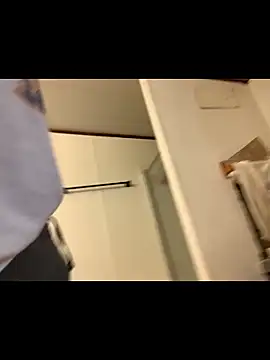 Snapshot of Allinside666 chatting on 18, 11, 2025 Allinside666 online show from 18, 11, 2025