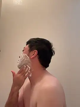 shin0689 online show from 4, 10, 2025