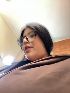 Tokio Sakura online show from 14, 11, 2025