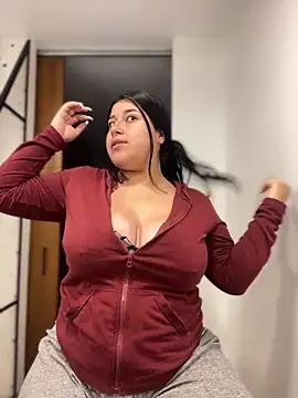 Tokio Sakura online show from 26, 11, 2025