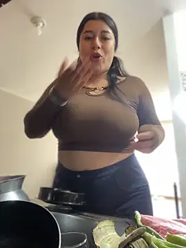 Tokio Sakura online show from 8, 11, 2025