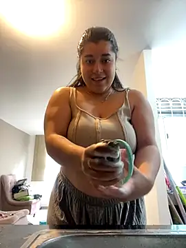 Tokio Sakura online show from 10, 9, 2025