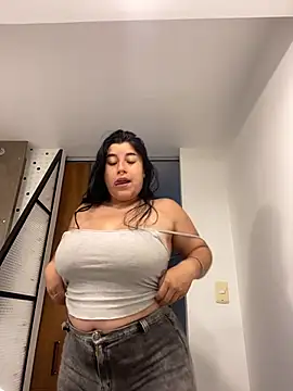 Tokio Sakura online show from 23, 10, 2025