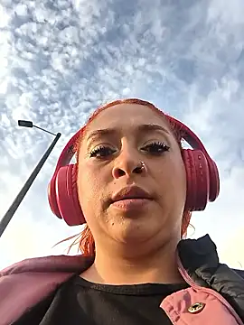 Mariana-94 online show from 6, 5, 2026