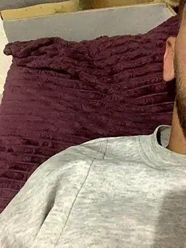 3Omar45 online show from 17, 11, 2025