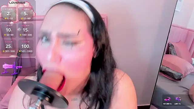 TIFFANY GLOW   online show from 4, 10, 2025