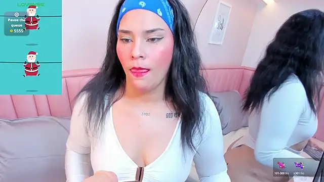 TIFFANY GLOW   online show from 23, 12, 2025