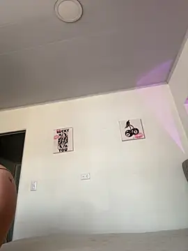 sabrina rosee online show from 16, 9, 2025