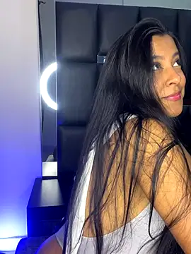 Kendra C online show from 12, 11, 2025