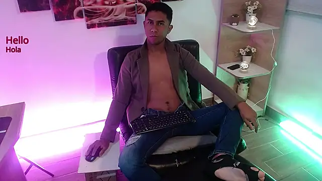 Snapshot of Sander_ath chatting on 25, 10, 2025 Sander ath online show from 25, 10, 2025