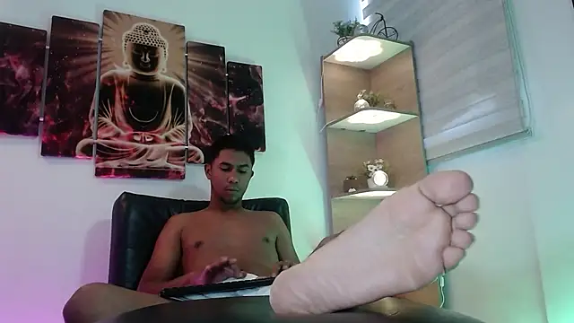 Snapshot of Sander_ath chatting on 2, 11, 2025 Sander ath online show from 2, 11, 2025