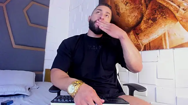 massimofiore  online show from 3, 11, 2025