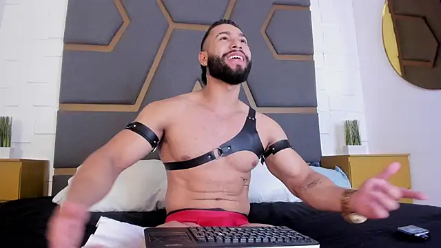 massimofiore  online show from 31, 10, 2025