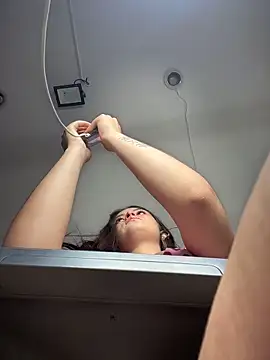 Gaby-Herrera online show from 11, 11, 2025