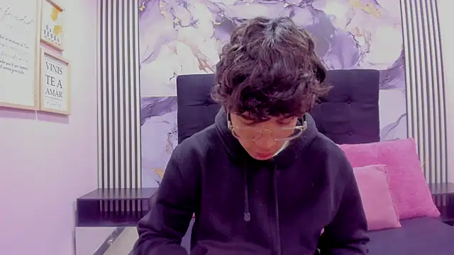 Desire Ecstasy online show from 23, 11, 2025