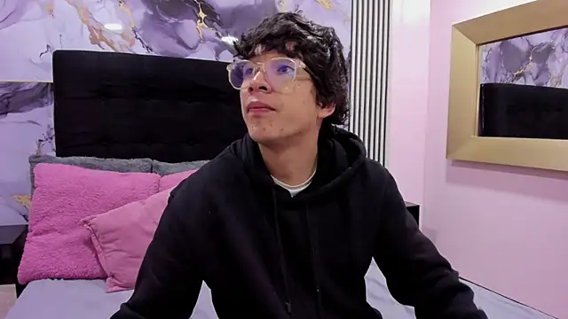 Desire Ecstasy online show from 22, 11, 2025