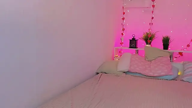 Snapshot of AkiraAsai chatting on 12, 9, 2025 AkiraAsai online show from 12, 9, 2025