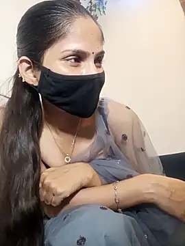 TheSassyGirl7 online show from 13, 10, 2025