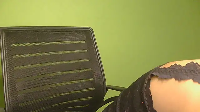 your cute girl online show from 17, 2, 2026