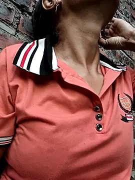 Lisa pusy online show from 2, 10, 2025