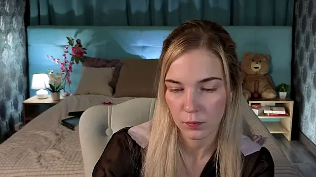 Aurora Bennet online show from 26, 11, 2025