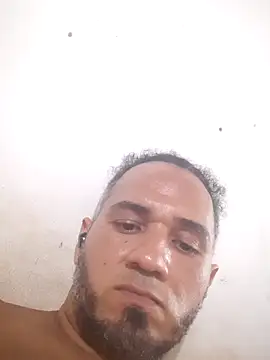 Snapshot of Miler247198 chatting on 29, 10, 2025 Miler247198 online show from 29, 10, 2025