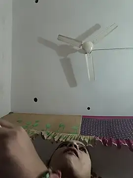 Snapshot of Setty54 chatting on 29, 10, 2025 Setty54 online show from 29, 10, 2025