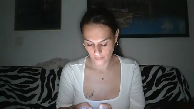 yumara351 online show from 15, 11, 2025