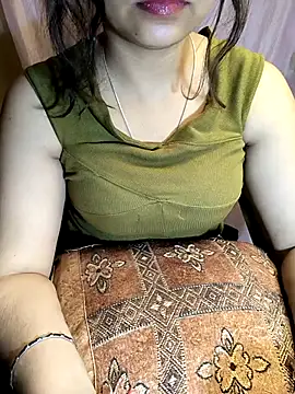 Snapshot of queenbuggi chatting on 28, 2, 2026 queenbuggi online show from 28, 2, 2026