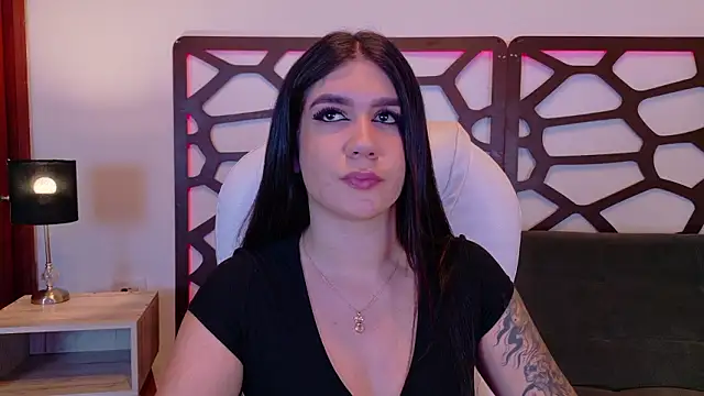 kloe bella online show from 10, 2, 2026