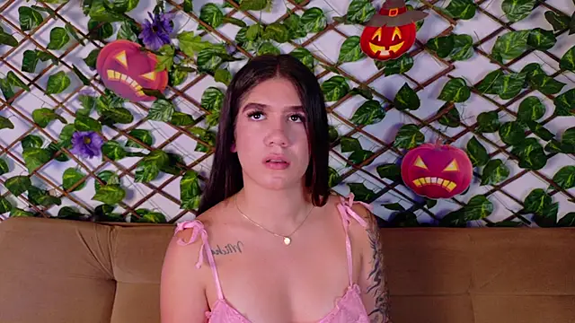 kloe bella online show from 17, 10, 2025