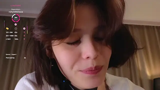 LurleneRamo online show from 11, 9, 2025