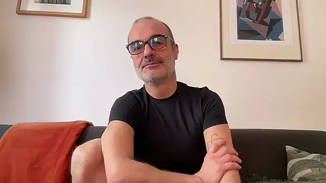 Snapshot of Milkywaymen chatting on 16, 2, 2026 Milkywaymen online show from 16, 2, 2026