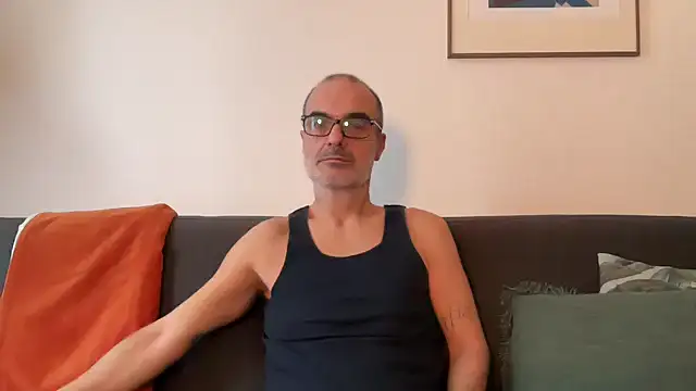 Snapshot of Milkywaymen chatting on 5, 12, 2025 Milkywaymen online show from 5, 12, 2025