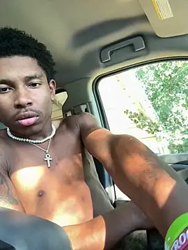 Snapshot of Lillie33366 chatting on 14, 10, 2025 Lillie33366 online show from 14, 10, 2025