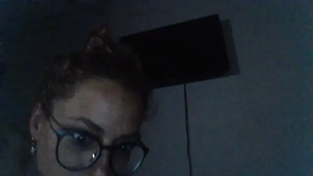 Snapshot of Eli9090 chatting on 11, 4, 2026 Eli9090 online show from 11, 4, 2026